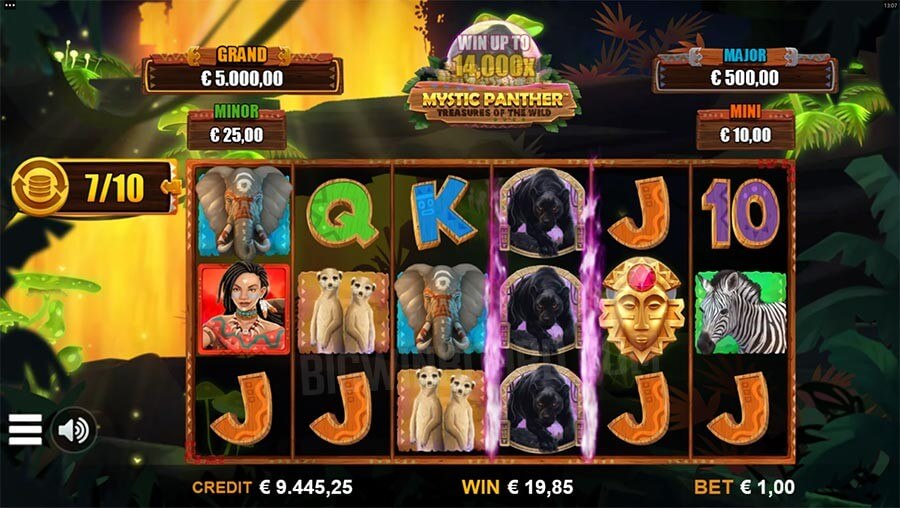 Mystic Panther Microgaming Slot PG